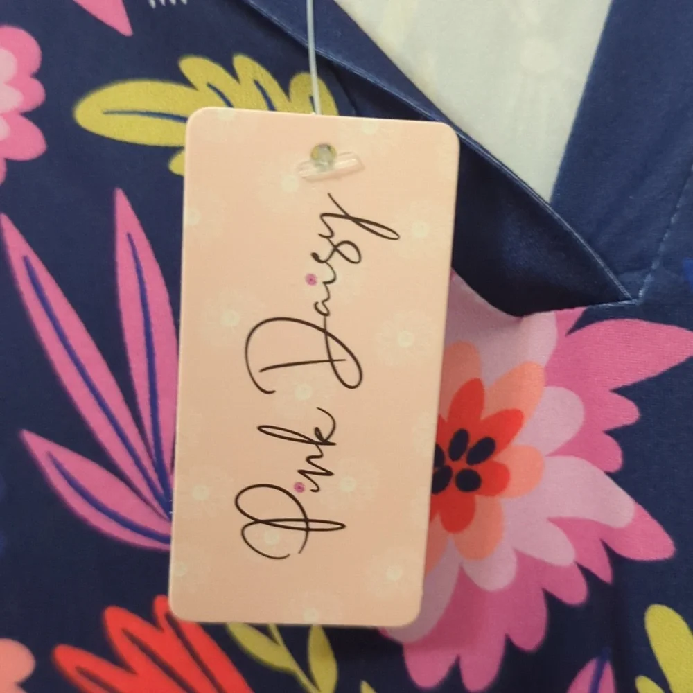 Pink Daisy Top - Picture 3 of 4
